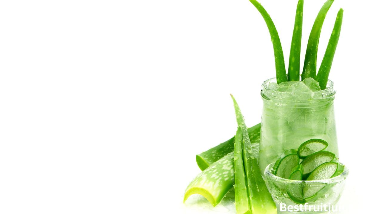 Aloe Vera Juice Benefits You Won't Believe (Plus a Refreshing Recipe!)