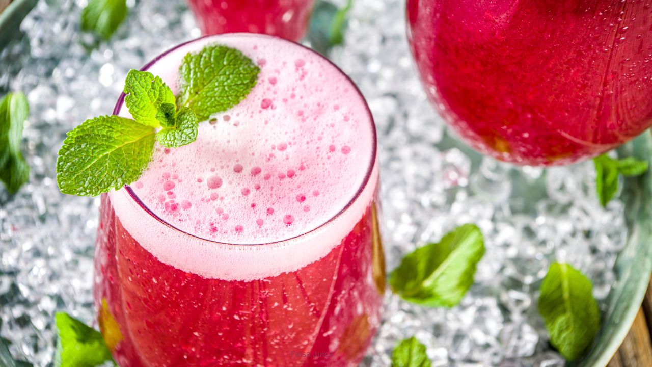 Falsa Juice Benefits Explained (with Recipe)