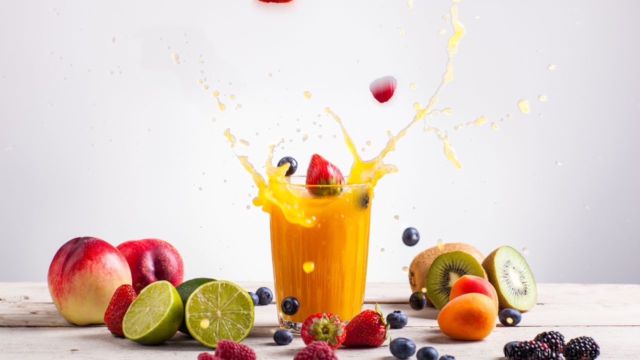 Mix Fruit Juice Benefits You Didn't Know About (Recipes Included)