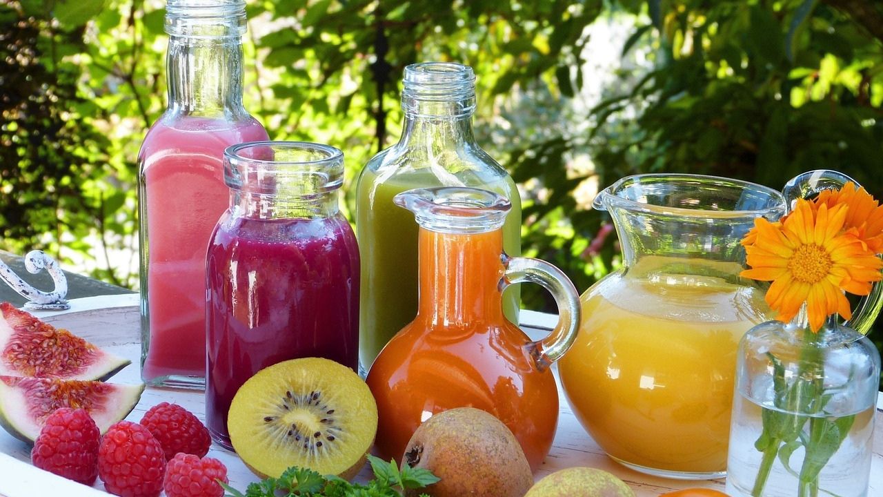 Mix Fruit Juice Benefits You Didn't Know About (Recipes Included)