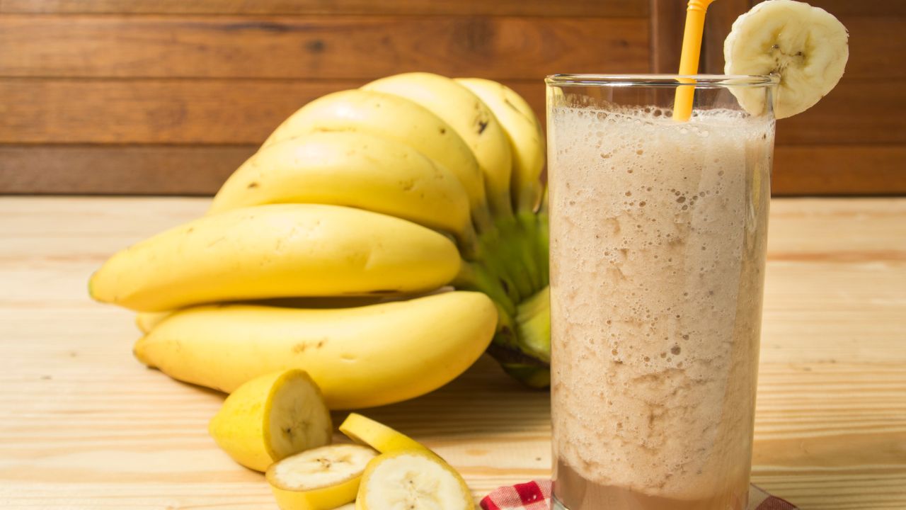 Banana Juice Benefits, Recipe, and Nutritional Powerhouse