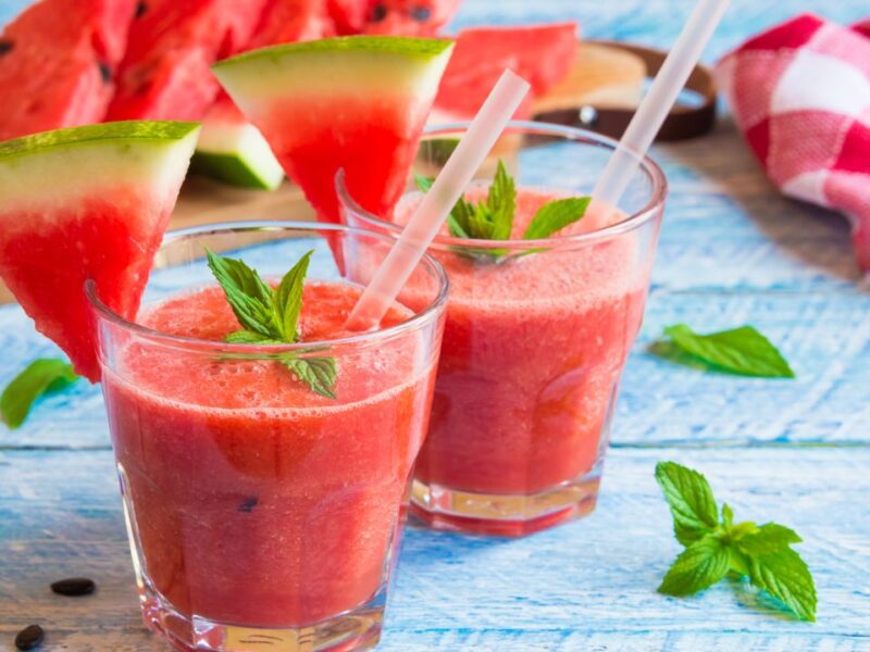 Benefits of Densuke Watermelon Juice with a Refreshing Recipe